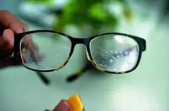 冬季眼镜防雾小妙招